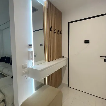 Cahani 아파트 티라나